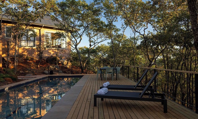Mazowe Cabin | Miombo Mountain Lodge and Spa