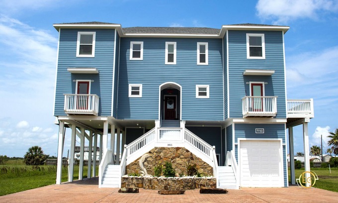Indian Beach House | Miracle of the Sea with Elevator, Miracle of the Sea the perfect place to relax
