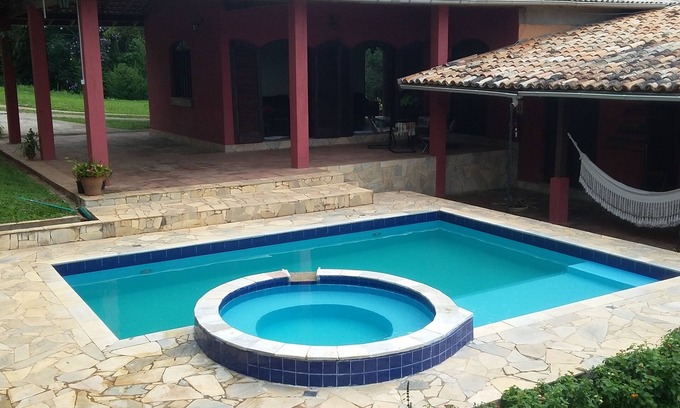 Itapecerica da Serra House | Miraluna (Space for Events)