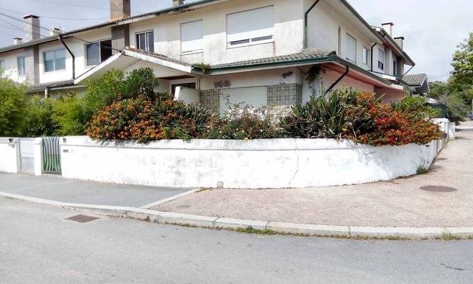 Gulpilhares Villa | Miramar on Beach View Villa