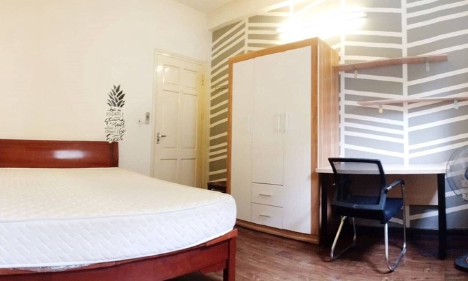 Nhat Tan House | Mirr House Comfy western mattress