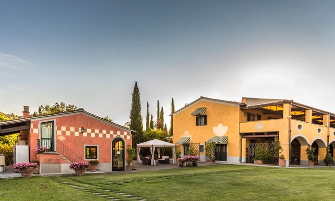 Empoli Apartment | Mirto - Apartment with swimming pool