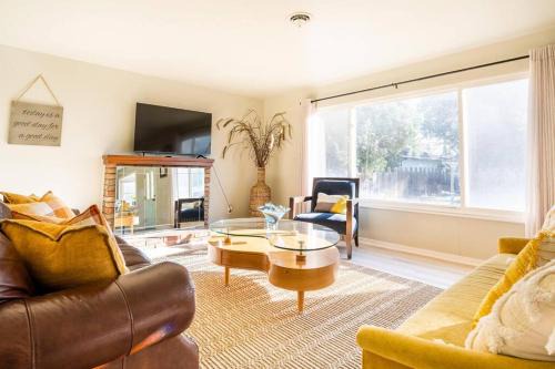 Yuba City House | Misha’s HunnHaven