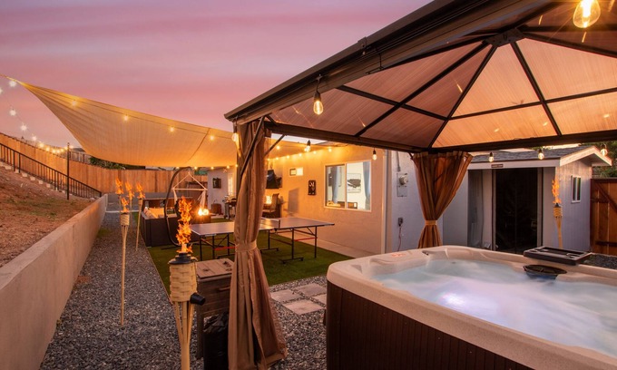 Bay Park House | Mission Bay Beach Retreat