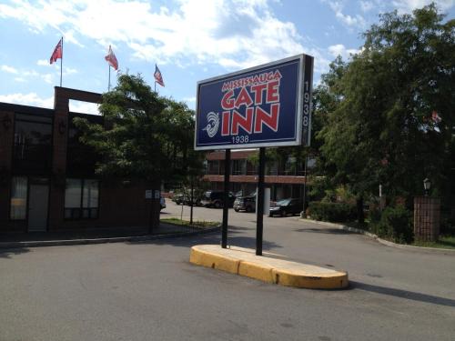 Mississauga Hotel | Mississauga Gate Inn