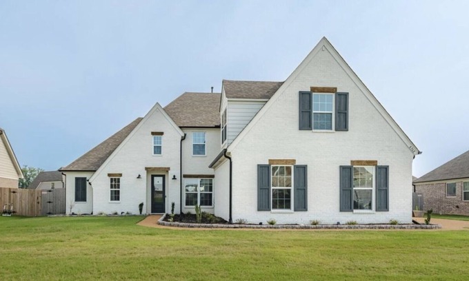 Olive Branch House | Mississippi oasis- 20-25 min from downtown Memphis, TN