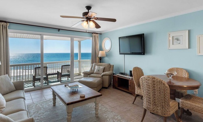 Seacrest Condo | Mistral