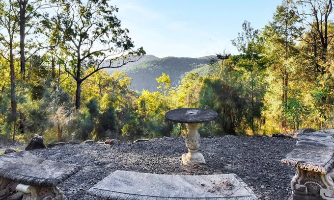 Murrays Run House | Misty Mountain Hideaway at Murrays Run ultra private rural escape with stunning views