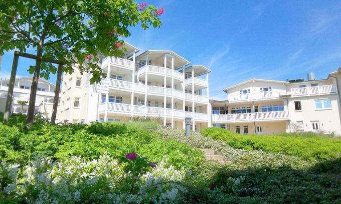 Gohren Apartment | mit Meerblick und Balkon, gratis Nutzung vom AHOI Erlebnisbad und Sauna in Sellin - Meeresblick FeWo 50