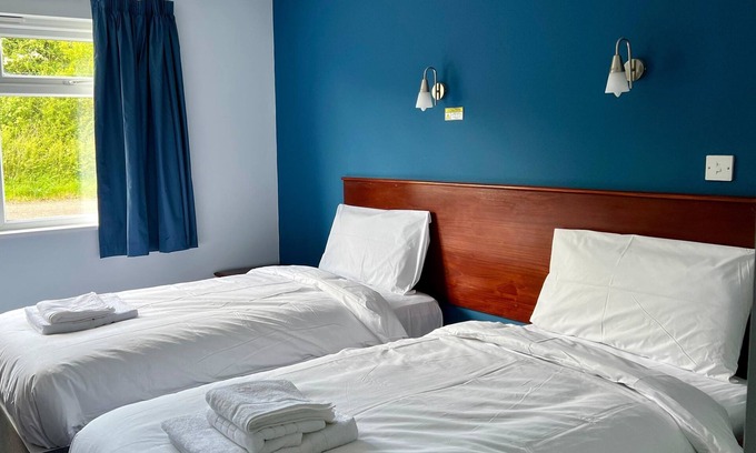 Deanshanger Hotel | MK Hotel