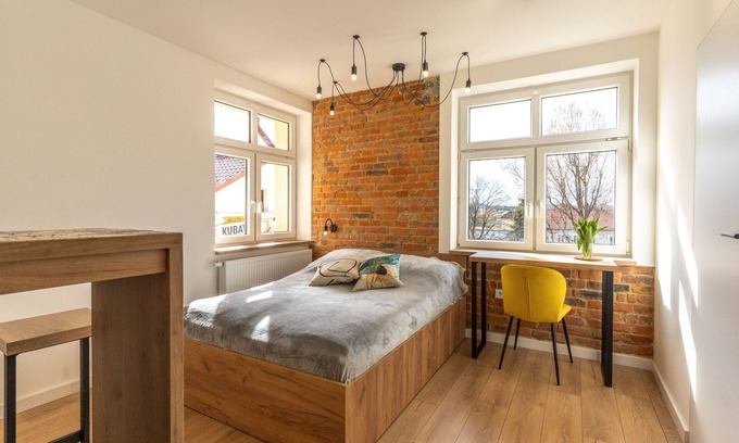 Wieliczka Apartment | mN apartments home yellow - Wieliczka Town