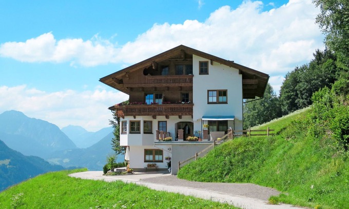 Holdernach Apartment | Moarerlechenhof by Interhome