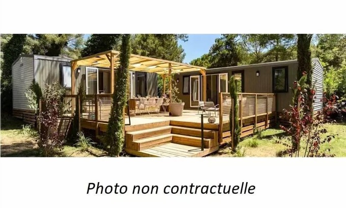 Cahagnolles House | Mobil-home Tribu 71m² (5 bedrooms 3 bathrooms) + terrace 11 persons