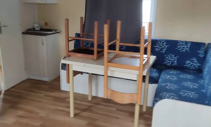 Sainte-Reine-de-Bretagne House | Mobile home 4 pers. mhx Ibisa (without sheets and towels) 4 persons