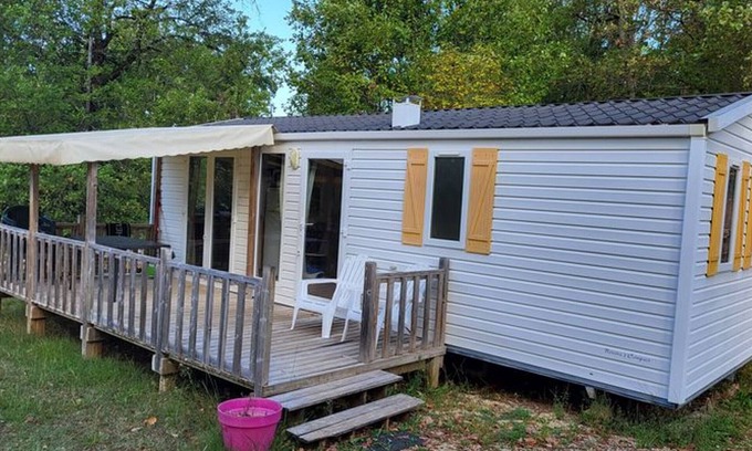 Salles House | Mobile Home for 5 with Terrace