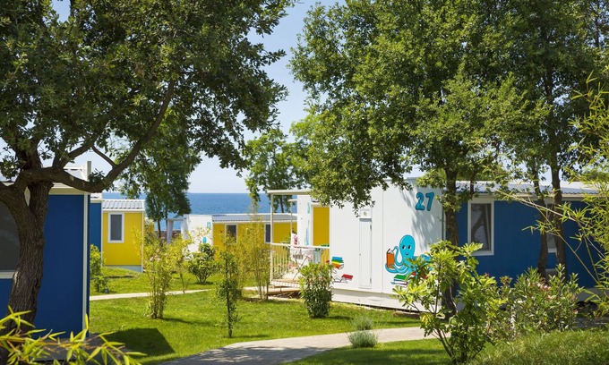 Mareda House | Mobile home Mirami in Aminess Maravea Camping Resort near Novigrad, with pools