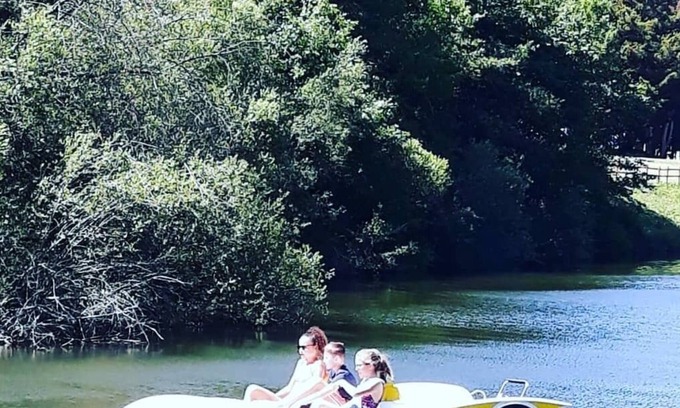 Maulevrier House | Mobile home with 6-8 places at the water's edge near Puy du Fou