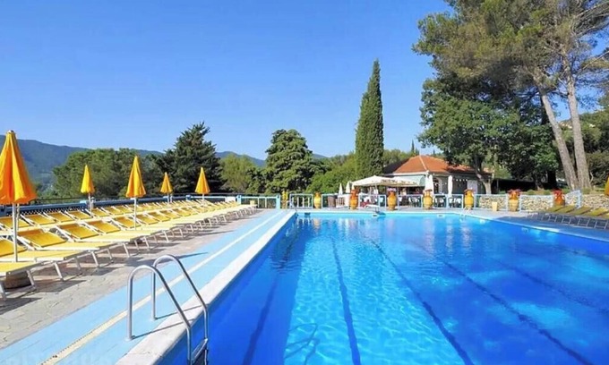 Villanova d'Albenga RV Rental | Mobilhome C'era Una Volta B 4 +1 child