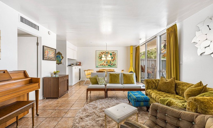 Magnesia Falls Cove Condo | Mod Mirage 60's Architectural Gem- glamorous tranquility by the mountains in RM!