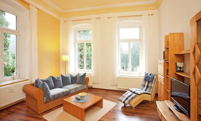Borstendorf Villa | Moderne Villa in Borstendorf mit Park