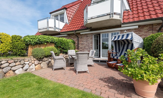 Wenningstedt-Braderup Apartment | Modern 3-room apartment with approx. 84 m² living space, for up to 4 people