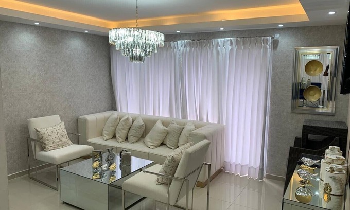 Gregorio Luperon Apartment | Modern apartment in Santiago