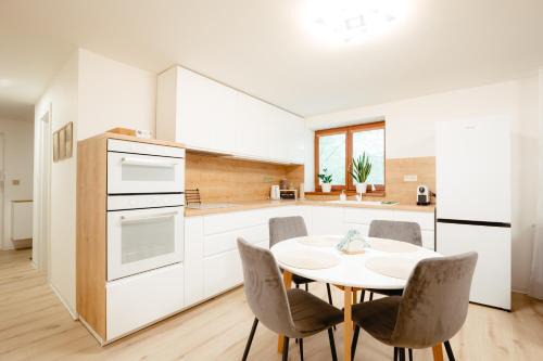 Nitra Apartment | Moderný byt v najlepšej lokalite