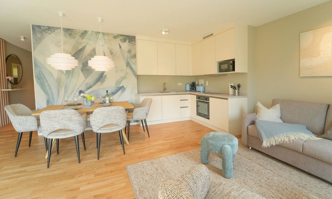 Sankt Georgen Apartment | Modern 101-Freiburg Apartment with 2 Bedrooms and Terrace
