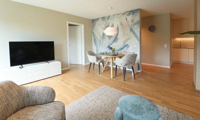 Sankt Georgen Apartment | Modern 101-Freiburg Apartment for 4 People with Terrace