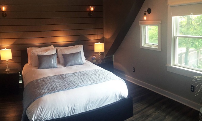 Lockeland Springs Apartment | Modern 1Bed/1Bath private apartment near downtown/East Nashville