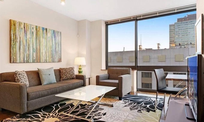 Hudson Exchange Apartment | Modern 1BR | Full Kitchen | W/D | NYC Views | by GLS