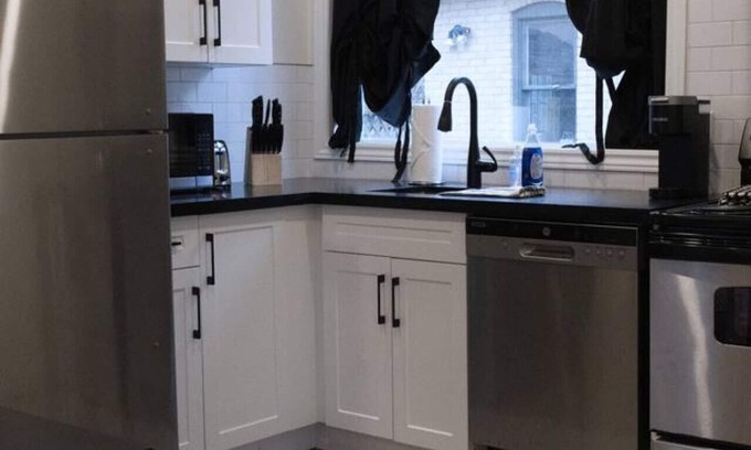 South London House | Modern 1BR in Wortley Village+ Wi-Fi +Washer&Dryer