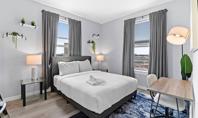 Everett Apartment | Modern 1BR Near Encore Boston 9116