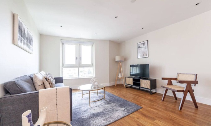 Islington Apartment | Modern 2 Bed Flat in Holloway