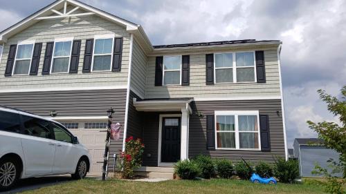Potomac Apartment | Modern 2-Bedroom and 2-Bed Apartment with Private Access Door Minutes from I-81