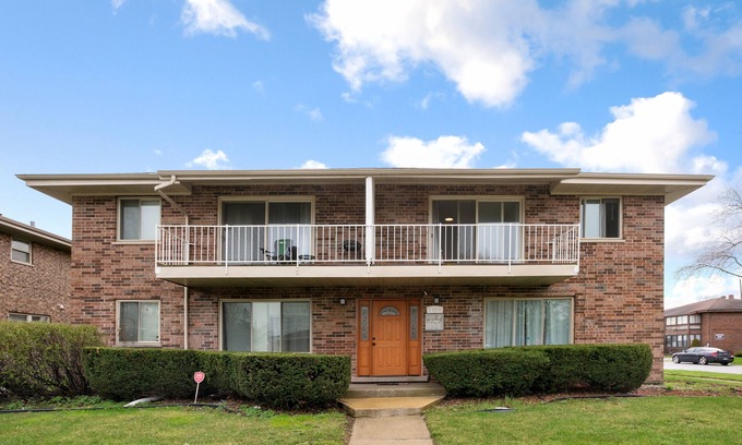 Dolton Condo | MODERN 2 BEDROOM CONDO! WHEN LUXURY & COMFORT MEET!