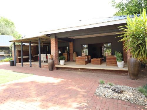 Waverley House | Modern 2 Bedroom Home