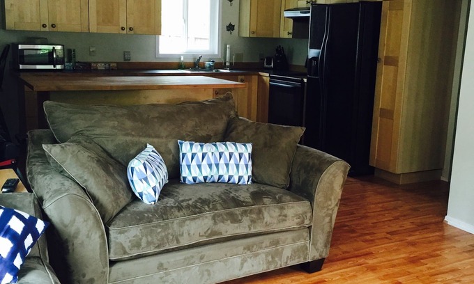 Ketchikan Apartment | Modern 2 Bedroom rental, minutes from beach and boat launch.