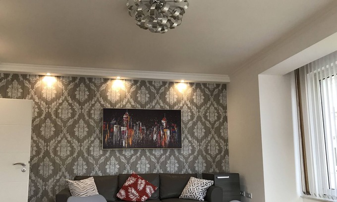 Unterbilk Apartment | Modern 2-room apartment in center 50sqm (Rhine, Old Town, Media Harbor and Kö)