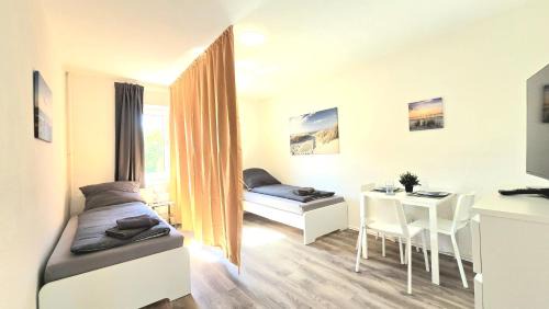 Iserlohn Apartment | Modern 2-Room Apartment with Free Parking & Free Wi-Fi in Iserlohn - SW01