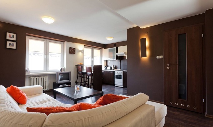 Stare Podgorze Apartment | Modern 2bdr Irish Apartment in Kazimierz, aircon