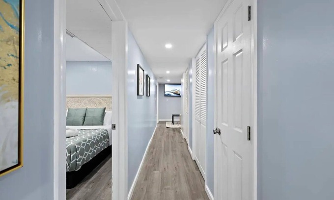 Constable Hook Apartment | Modern 2BR/1BA Near NYC & EWR – Prime Location!