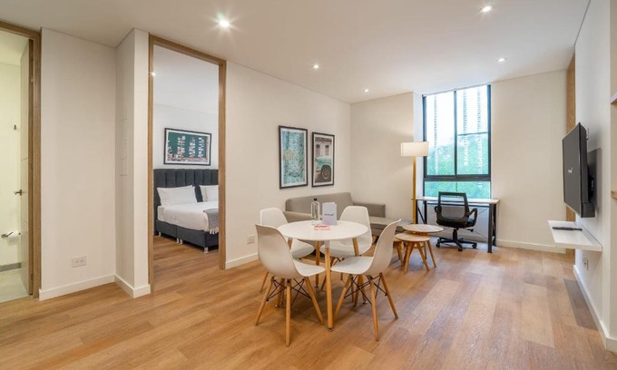 Antiguo Country Apartment | Modern 2BR in Parque Virrey