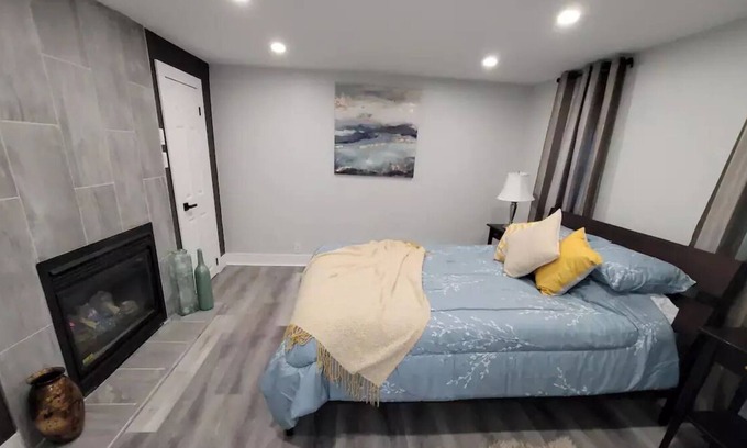Plattsville House | Modern 3 Bedroom Getaway With Pool