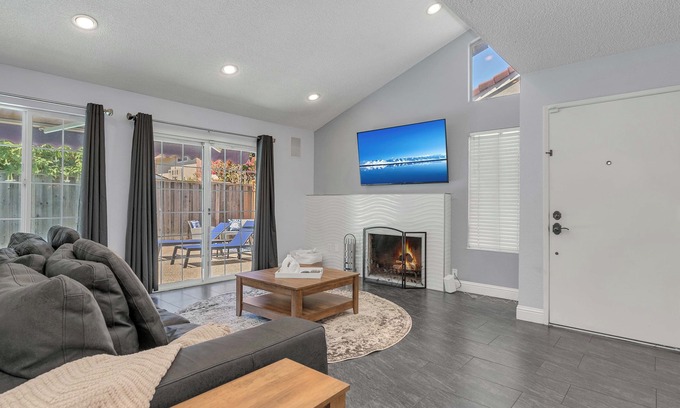 Edenvale House | Modern 3-Bedroom Home with Pool & Playroom