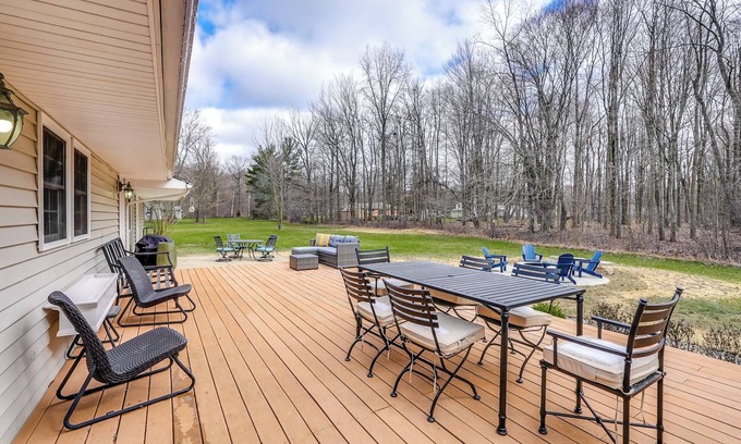 Orange House | Modern 3-bedroom single story Chagrin Falls Home with large private yard