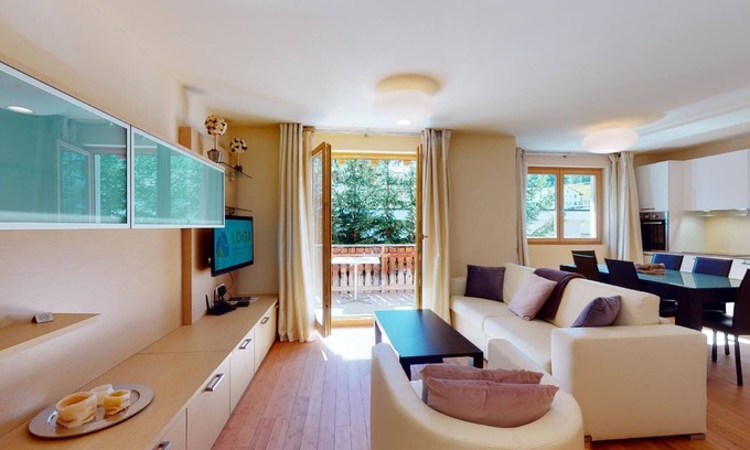 Madulain Apartment | Modern 3½ room flat on the ground floor, approx.