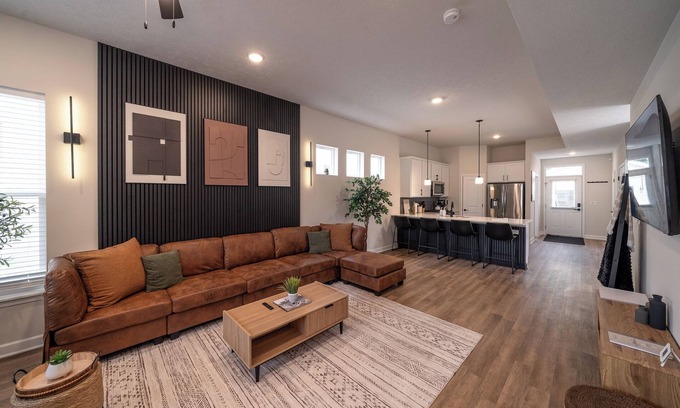 Cleveland House | Modern 3BR 2.5BA New Build Luxury—Near Downtown Cleveland!