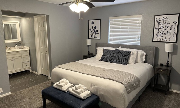 Enid House | Modern 3BR 2BA West Enid