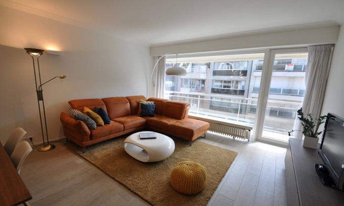 Albertstrand Apartment | Modern 5th Floor Apartment